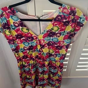 Alice and Olivia size medium Stella romper